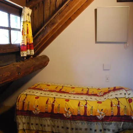 Villa Large Hunting With Enormous Beautiful Garden, Cleaning Included *
